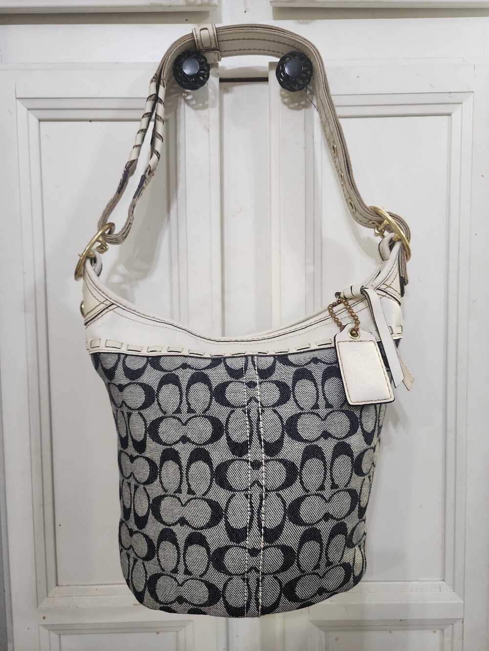 Coach Denim Bleecker Medium Bucket White Leather Accents No JO768-11586